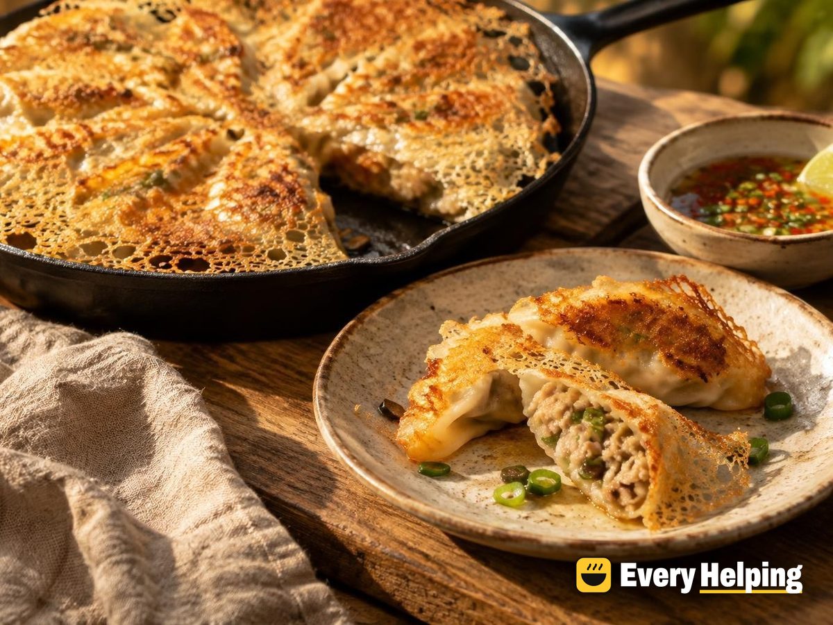 Lacy-Skirt Pork Shoulder Mushroom Potstickers