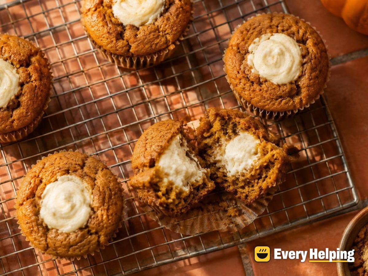 Spiced Pumpkin Cupcakes with Vanilla Cream Filling