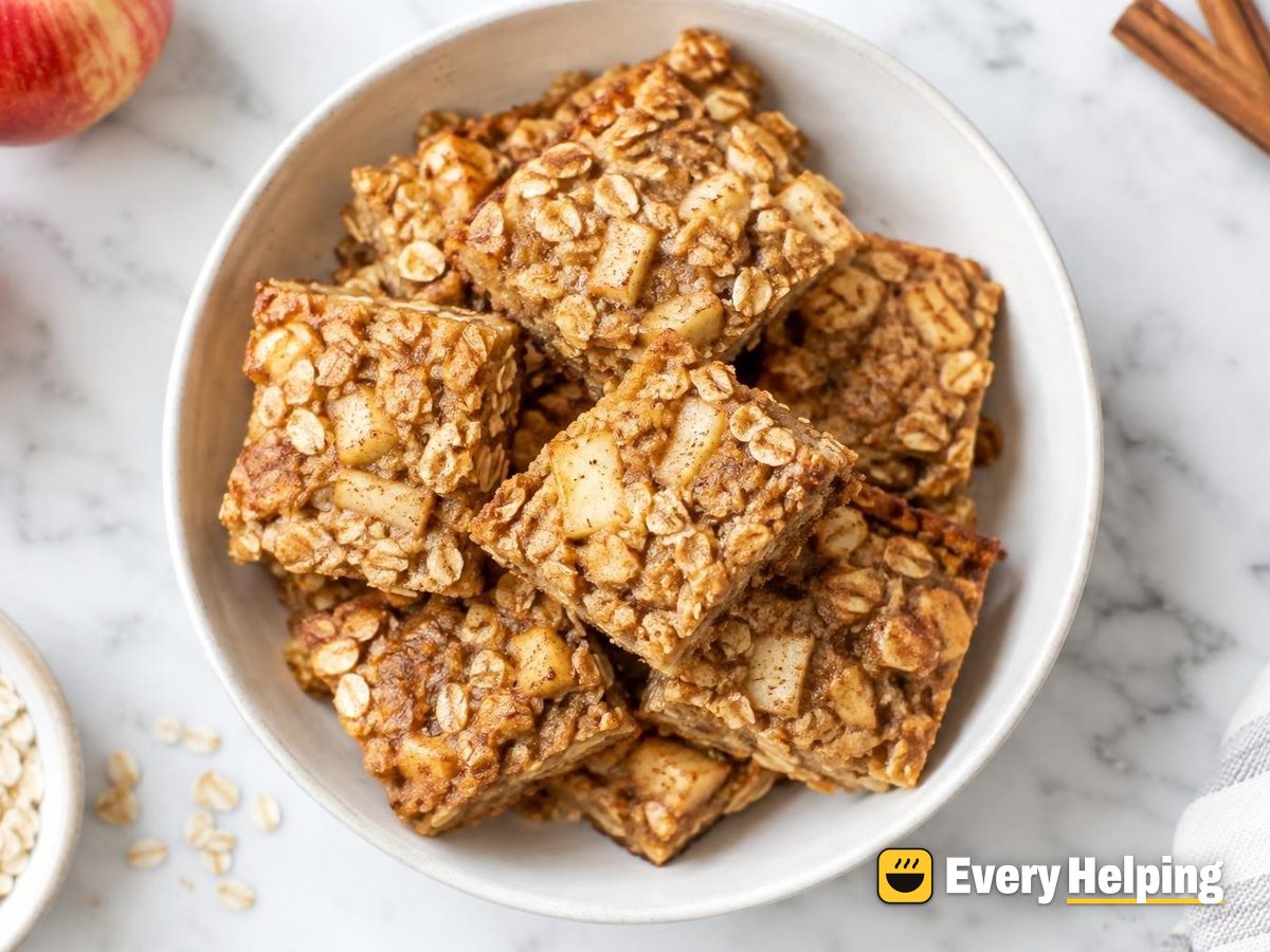 Baked Cinnamon Apple Oat Bars