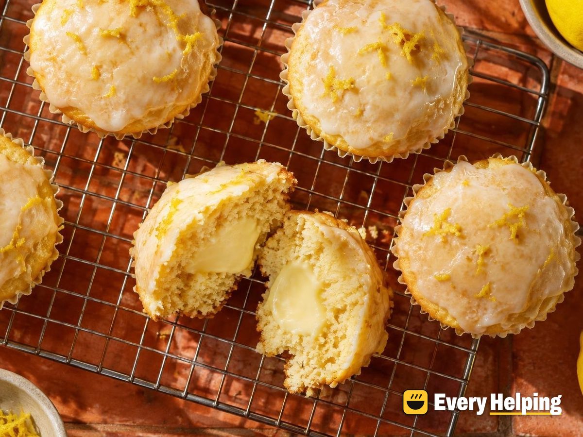 Lemon Cupcakes with Vanilla Custard Filling