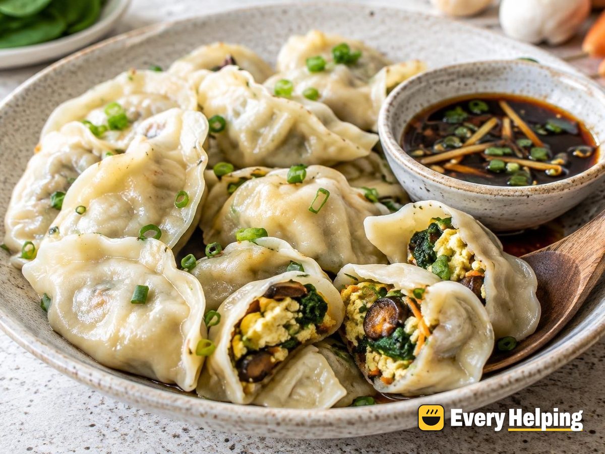 Egg, Mushroom and Spinach Boiled Dumplings