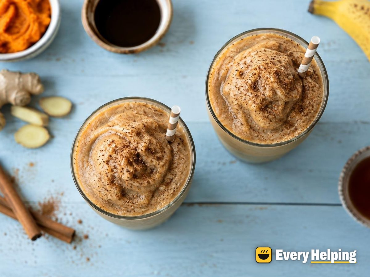 Blended Gingerbread Pumpkin Iced Coffee Frappé