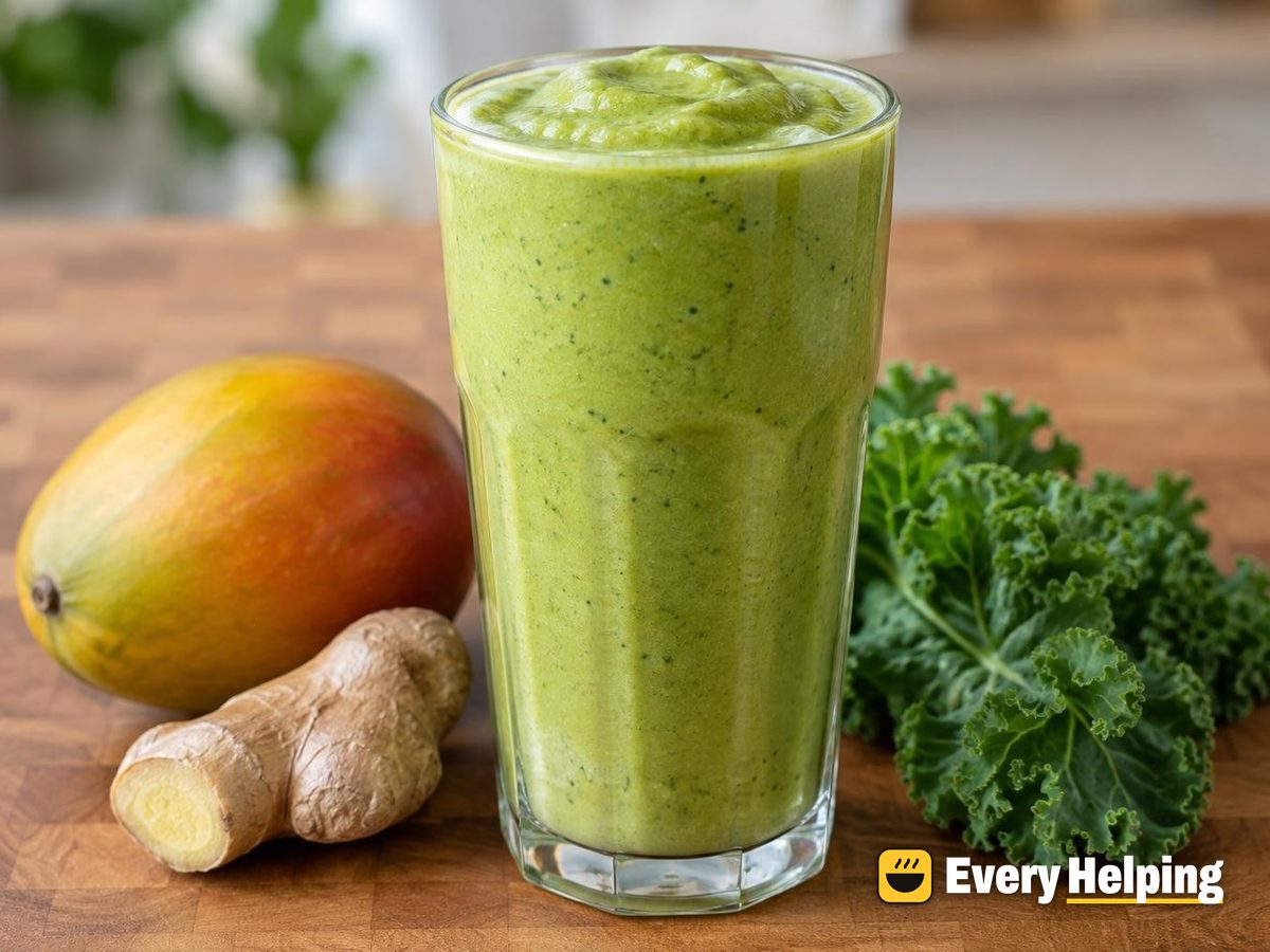 Mango Ginger Kale Banana Smoothie
