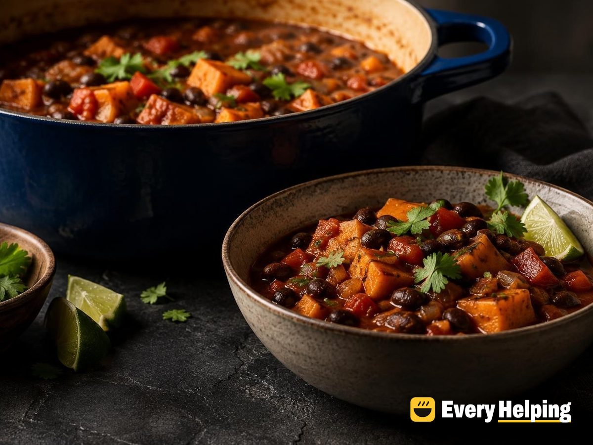Black Bean and Sweet Potato Chili with Cocoa