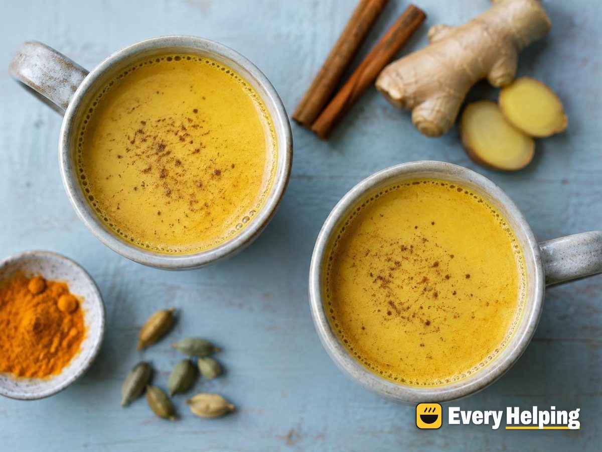 Golden Chai Latte with Cinnamon and Ginger