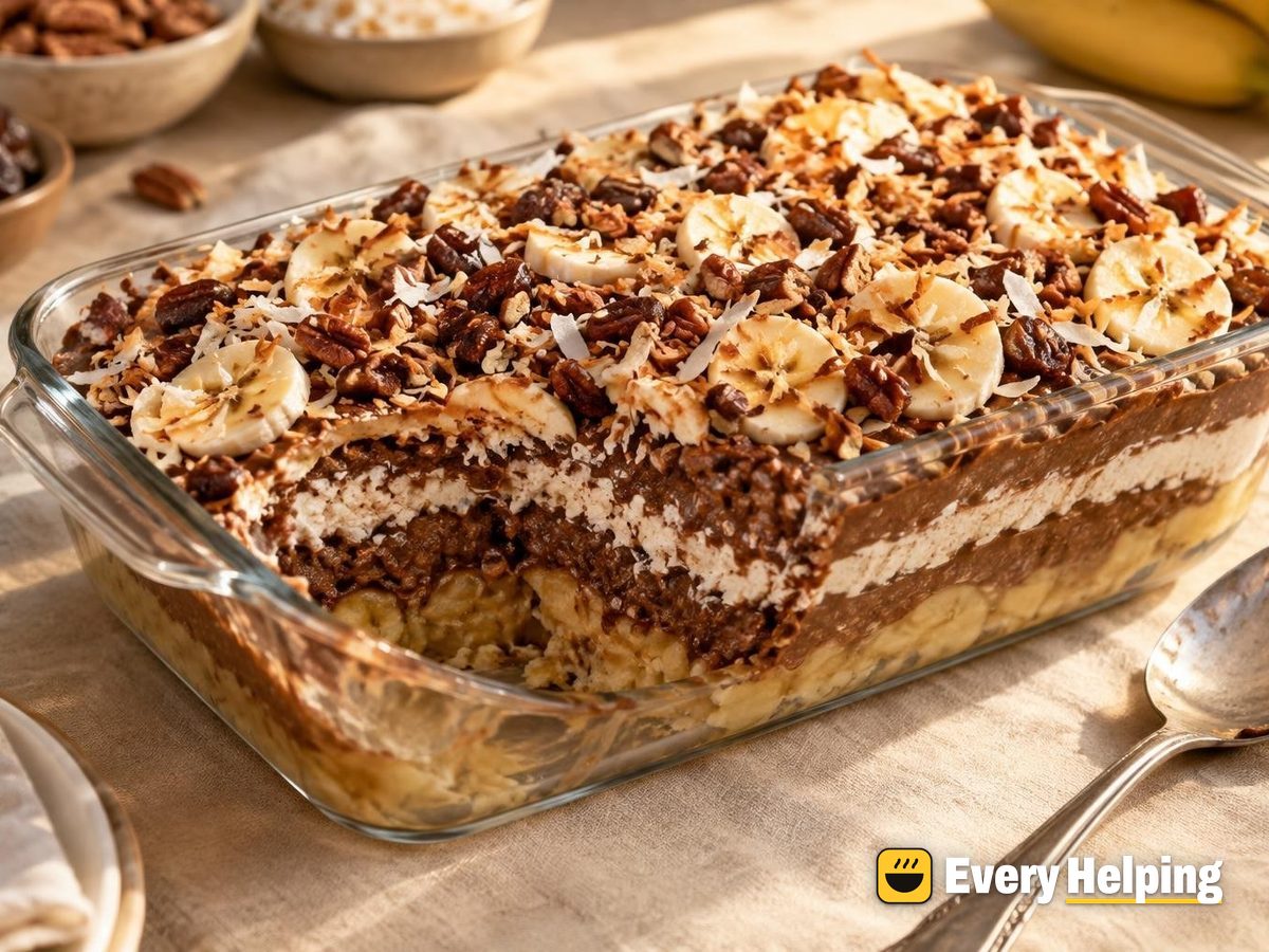 Layered Banana Cocoa Oats with Coconut-Pecan Crunch