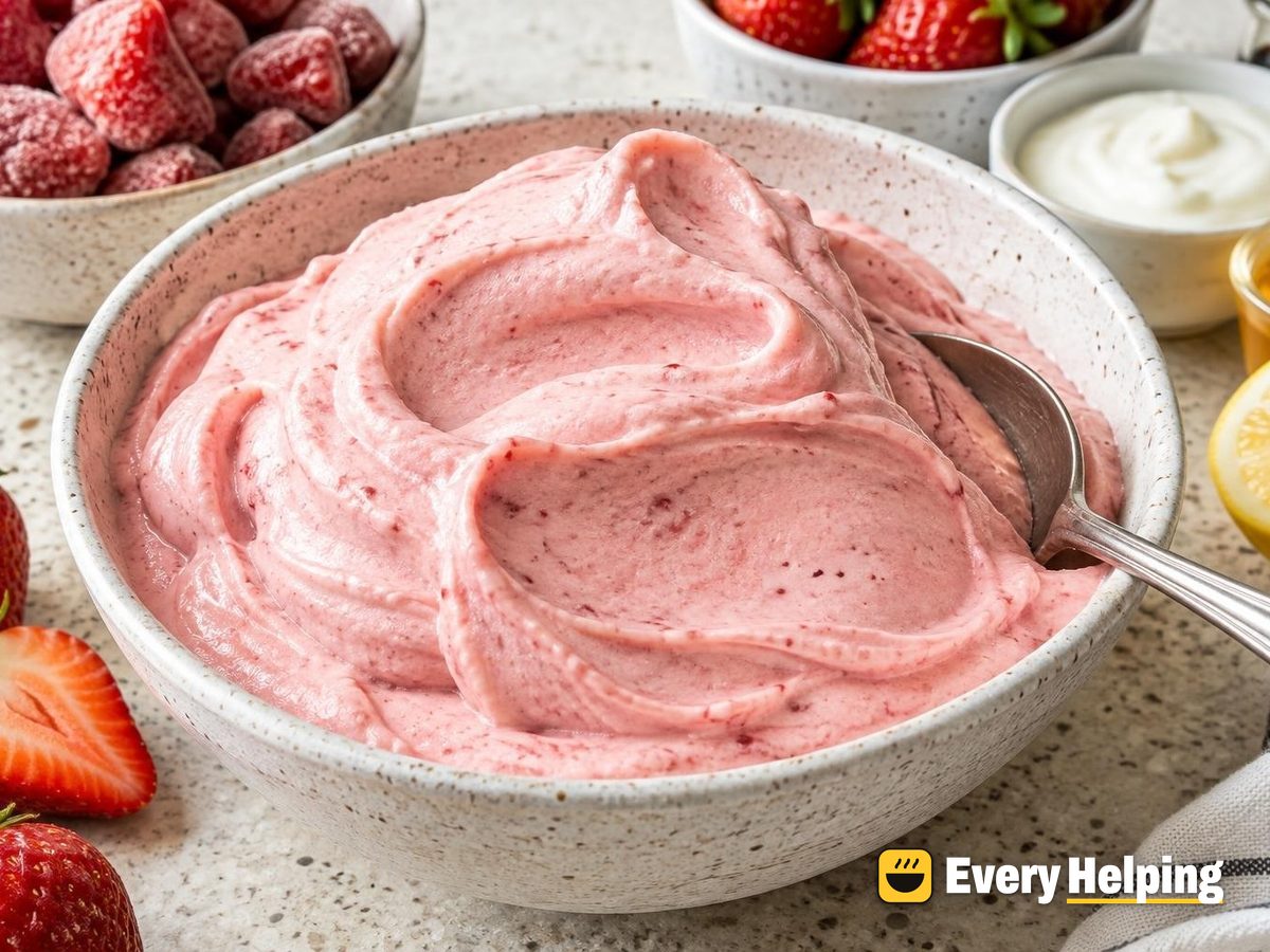 Creamy Strawberry Frozen Yogurt