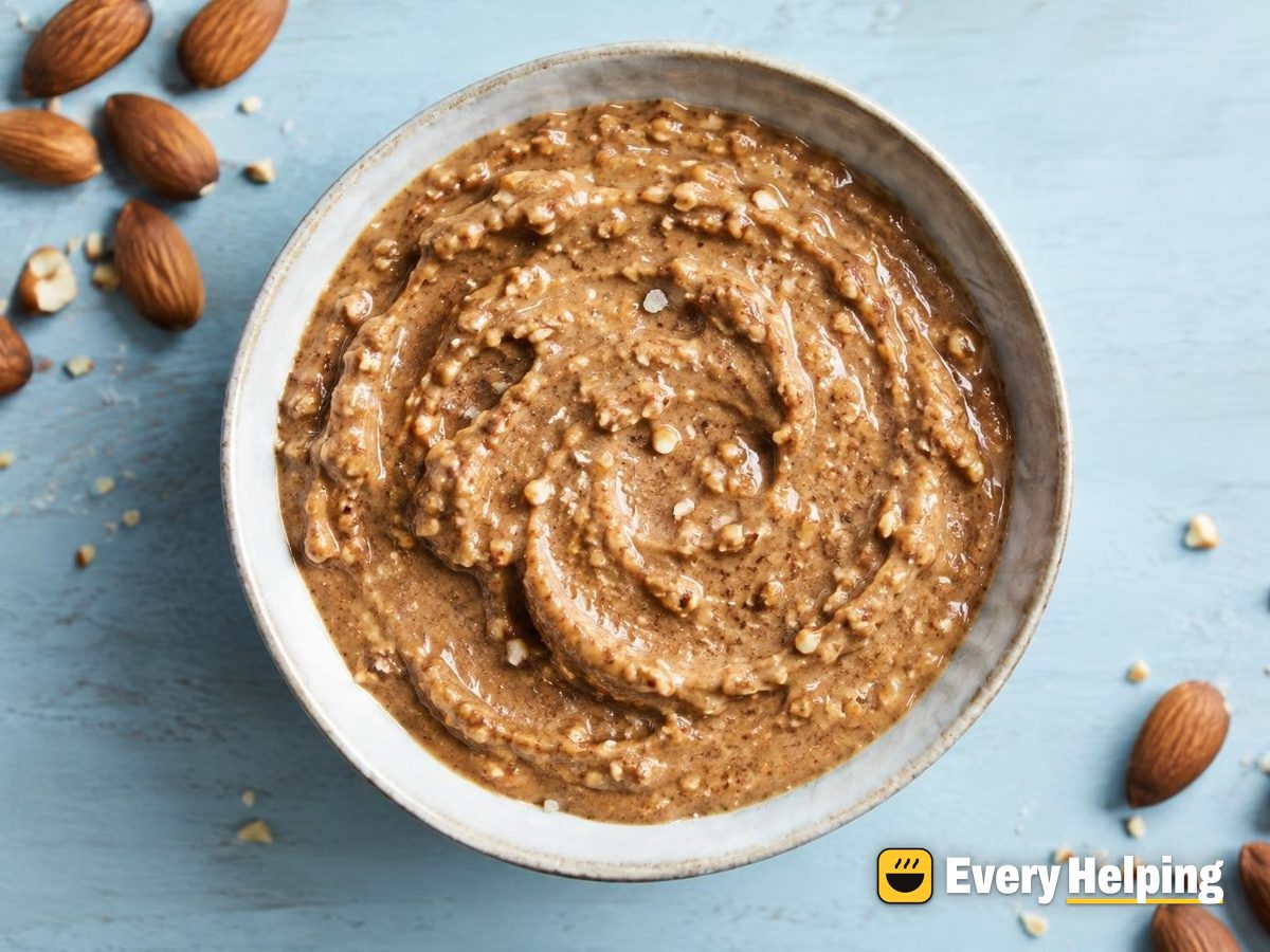 Chunky Salted Almond Butter Spread