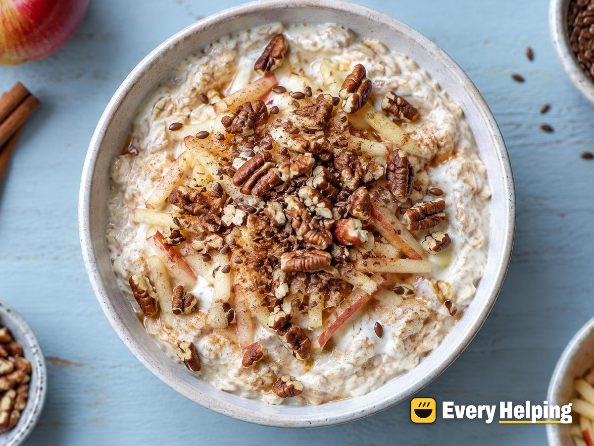 Apple Cinnamon Cheesecake Overnight Oats