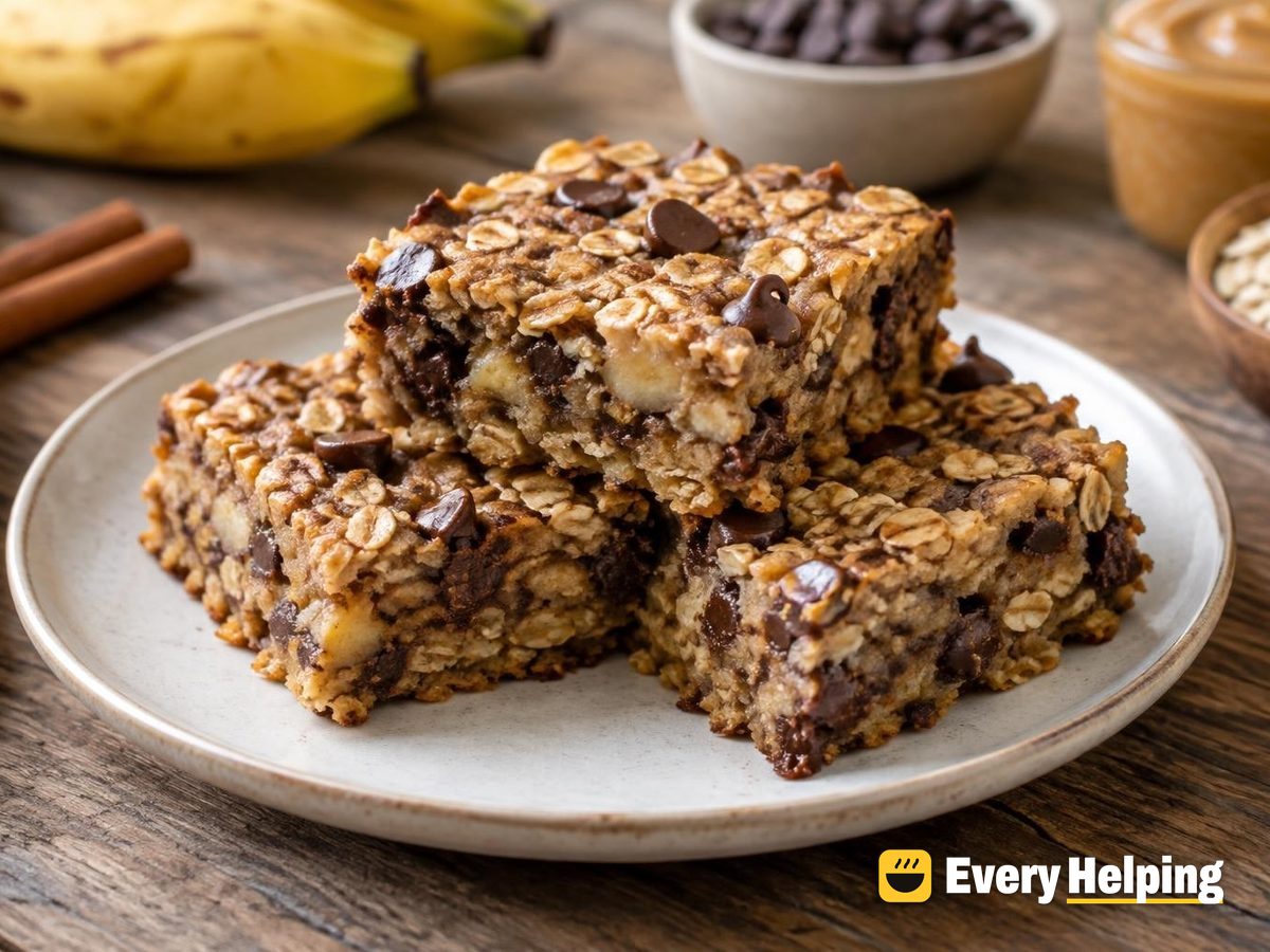 Cinnamon Banana Chocolate Chip Oat Bars